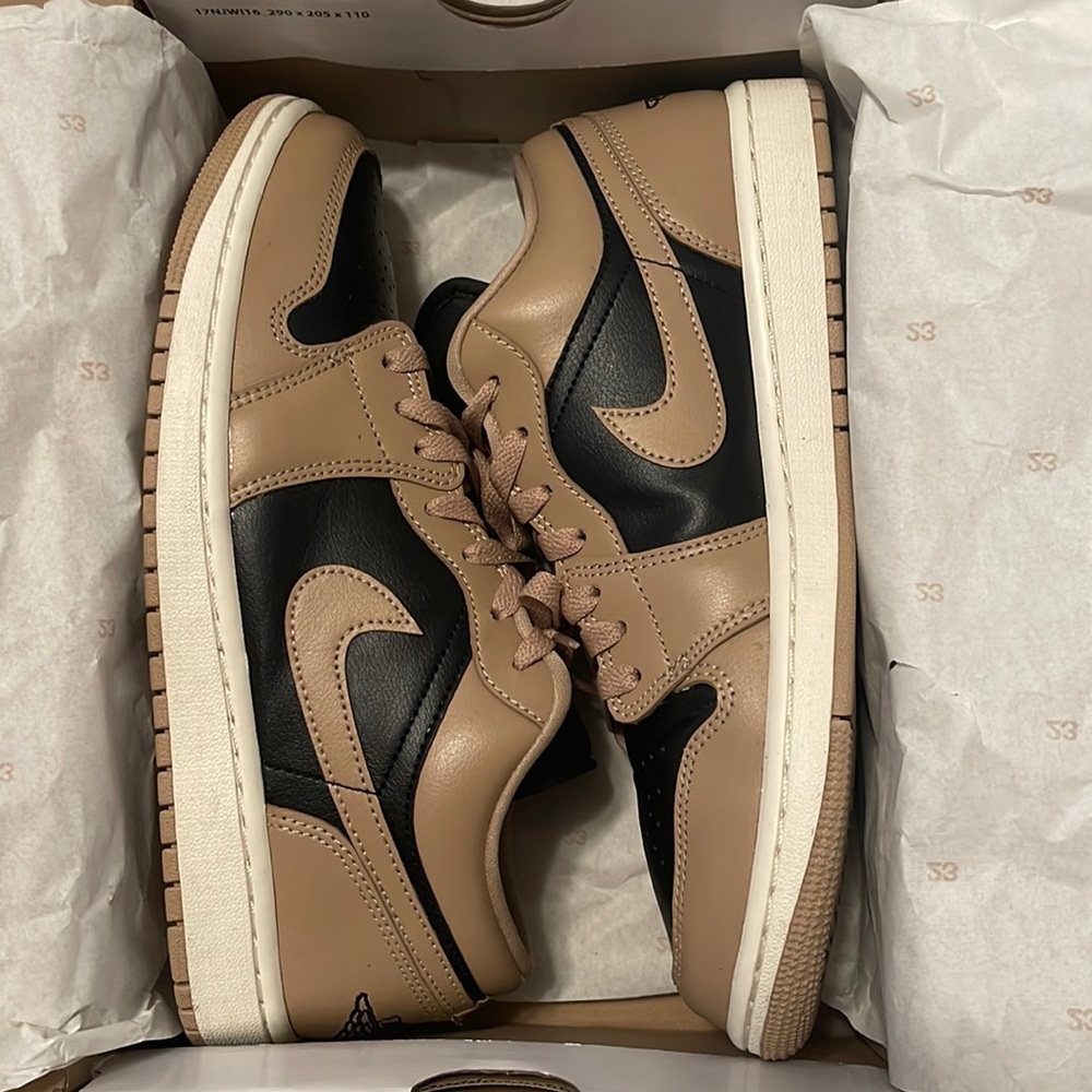AIR JORDAN 1 LOW